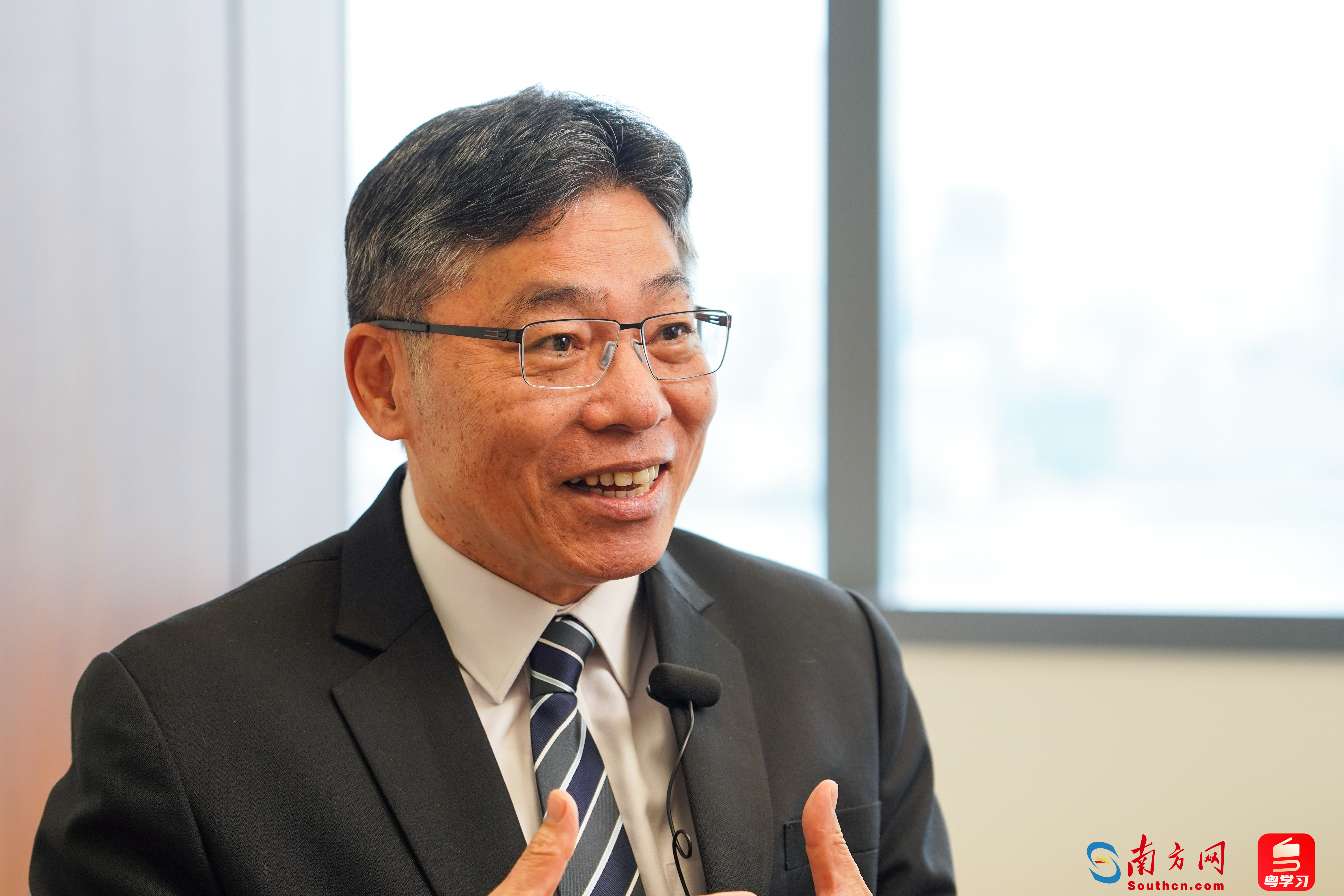 香港特區政府運輸及物流局局長 林世雄