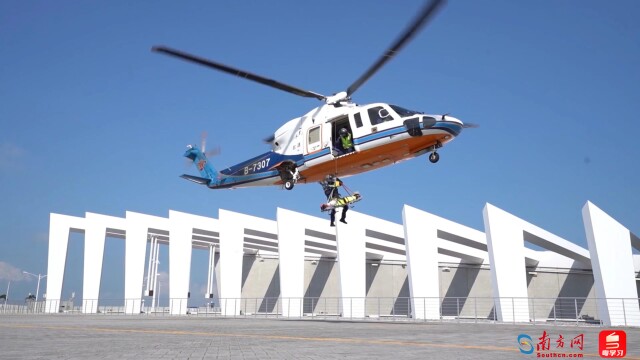 直升機模擬救援