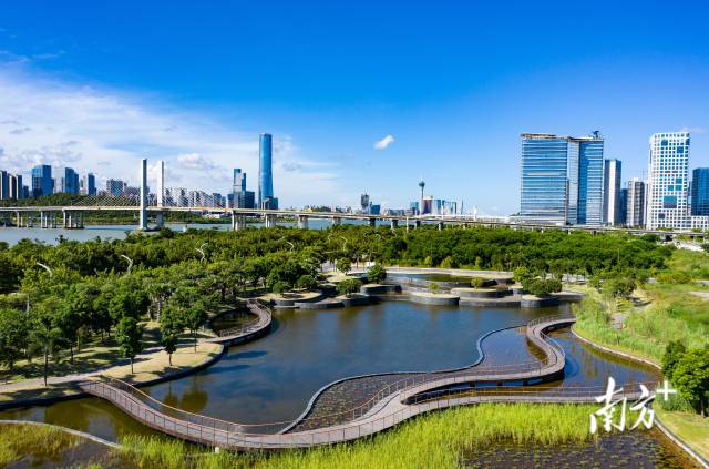 琴澳融合的山海島城逐步映入現實。&nbsp;