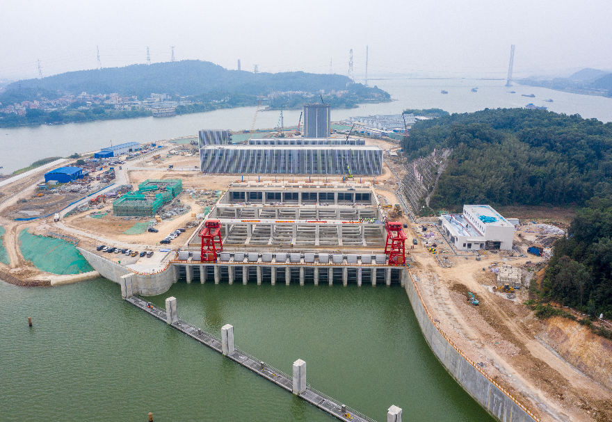 該工程是國家172項節水供水重大水利工程之一，也是粵港澳大灣區重大水利基礎設施，對構建粵港澳大灣區多城市雙水源保障格局，保障供水安全、經濟安全、生態安全具有重要意義。圖為工程鯉魚洲取水口。　