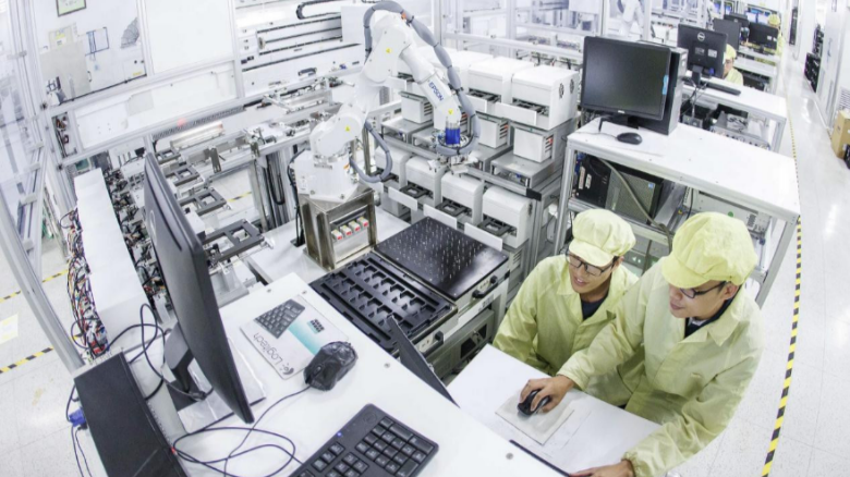 8個萬億級產(chǎn)業(yè)集群崛起！大灣區(qū)積極“搶灘”未來