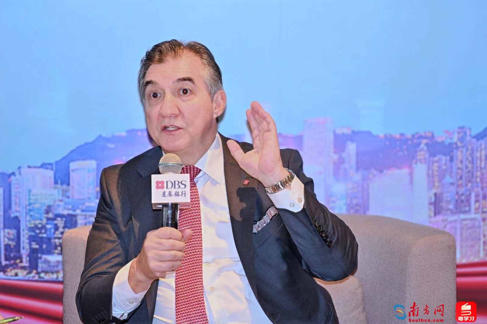 星展銀行北亞區主管、星展銀行（中國）有限公司董事長龐華毅