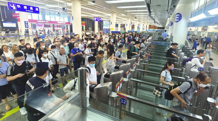 再創新高！深港陸路口岸單日出入境旅客82.98萬人次