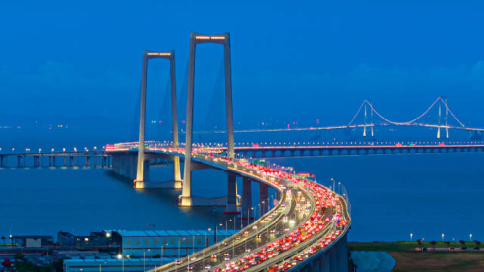 深中通道24小時車流量超12.5萬車次 開通后全線車流保持相對高位運行