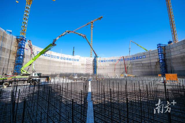 獅子洋大橋東錨碇基坑。