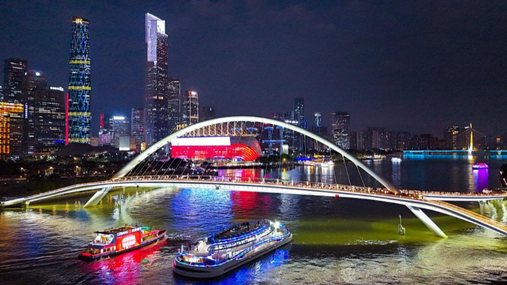 灣、玩、晚、萬(wàn)——帶你領(lǐng)略大灣區(qū)夜生活