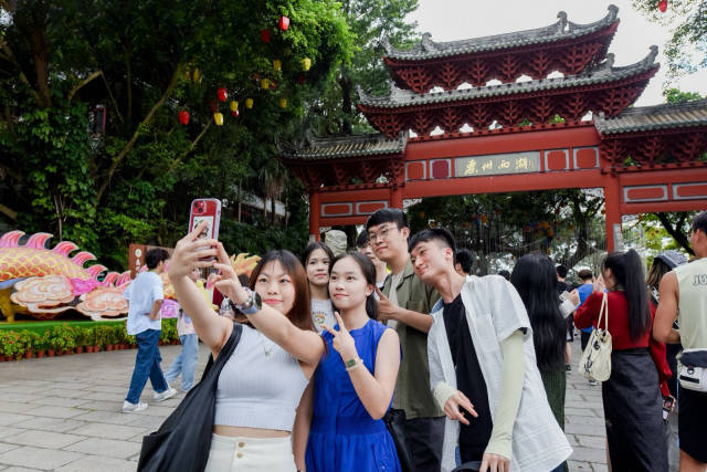 7月23日，由廣東省文化和旅游廳、香港特區政府民政及青年事務局、澳門特區政府教育及青年發展局共同主辦，惠州市文化廣電旅游體育局承辦的“2024年粵港澳青年文化之旅”總結分享會在惠州舉行。