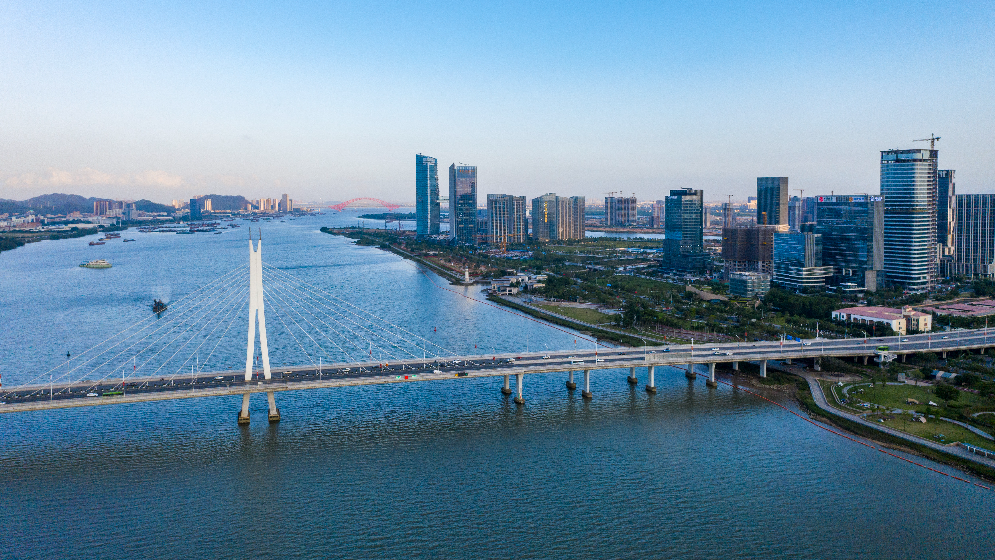 大灣區法律服務規則銜接機制對接越來越深入 “北上內地”正成港澳律師執業新方向