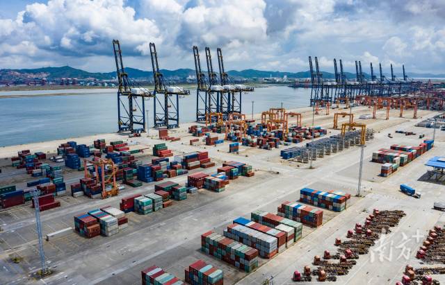 今年前7個月，廣東對非洲進口353.7億元，同比增長1.9%。