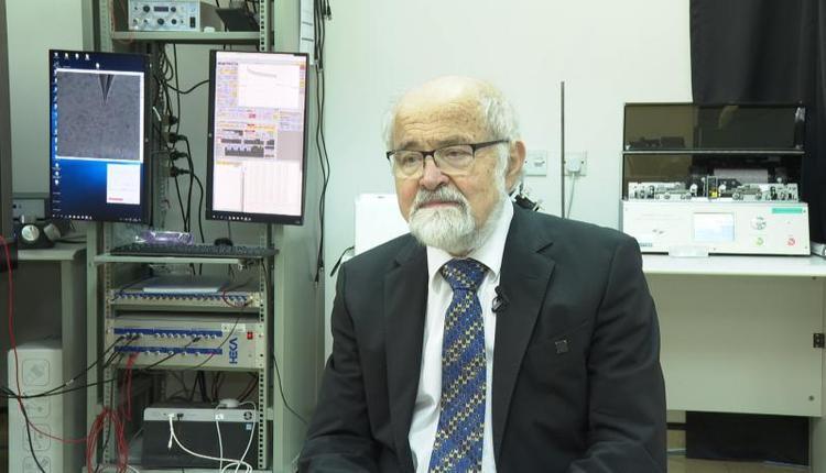 △德國生物物理學家埃爾文·內爾接受總臺記者采訪