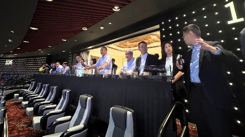 國(guó)家體育總局考察團(tuán)實(shí)地考察場(chǎng)館設(shè)施。十五運(yùn)會(huì)及殘?zhí)貖W會(huì)澳門(mén)賽區(qū)籌備辦公室供圖