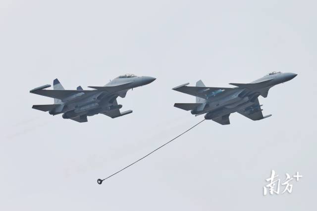 南方+ 張梓望 拍攝