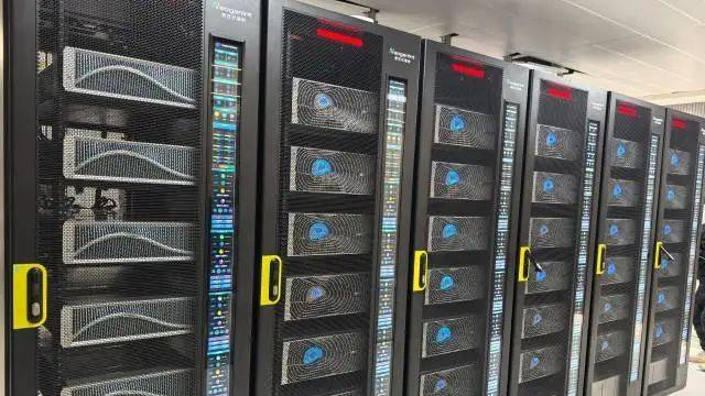 百億類(lèi)腦融合超算系統(tǒng)在橫琴誕生