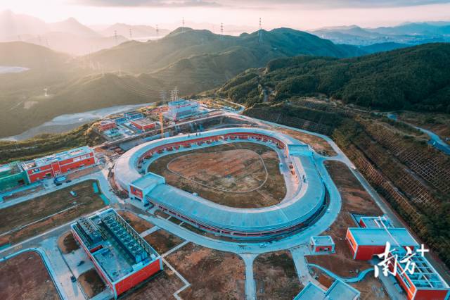 國家兩大科學裝置的項目建設現場