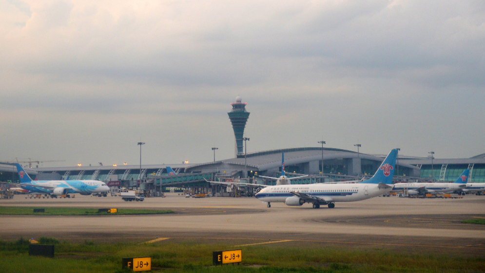 2024年粵港澳大灣區機場群旅客吞吐量突破2億人次