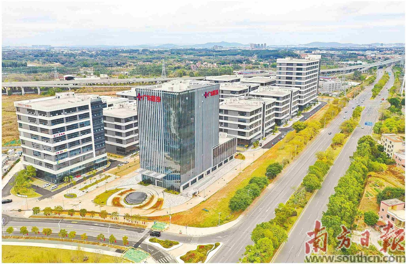 佛山云東海醫(yī)藥健康產(chǎn)業(yè)園是佛北戰(zhàn)新產(chǎn)業(yè)園的核心起步區(qū)。戴嘉信 攝