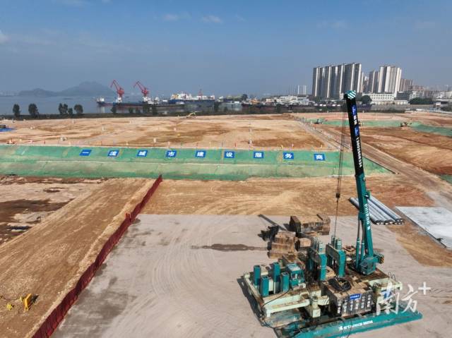 大灣區大學（濱海灣校區）一期工程一標段項目正式開工建設