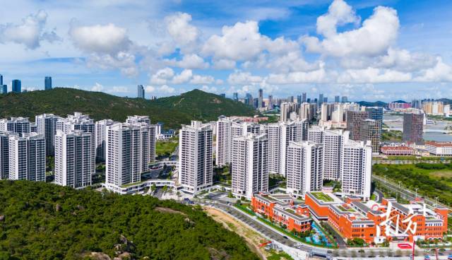 橫琴澳門(mén)新街坊。關(guān)銘榮 攝