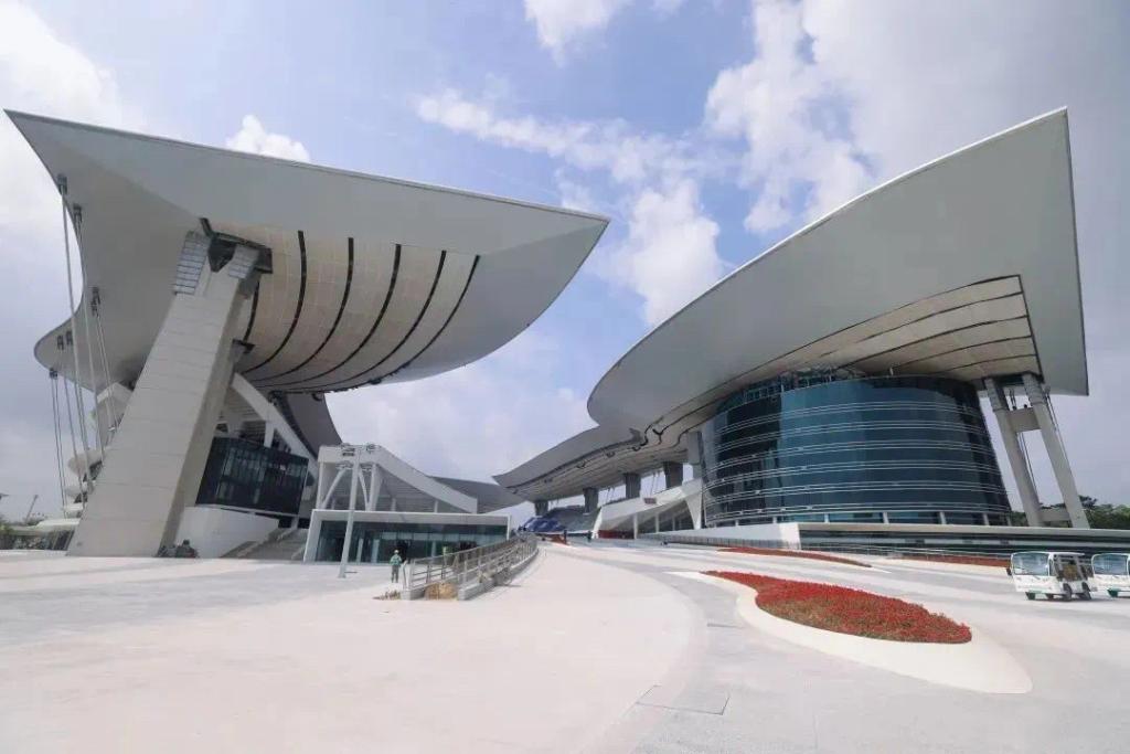 廣東省奧林匹克體育中心外景圖