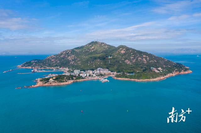 美麗的外伶仃島。