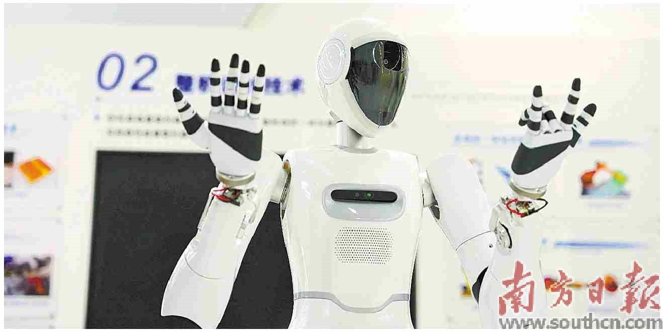 美的人形機器人已赴洗衣機工廠“上崗”。美的集團供圖