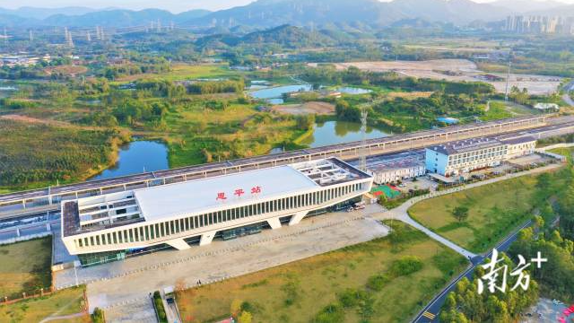 恩平站。南方+記者 楊興樂 攝