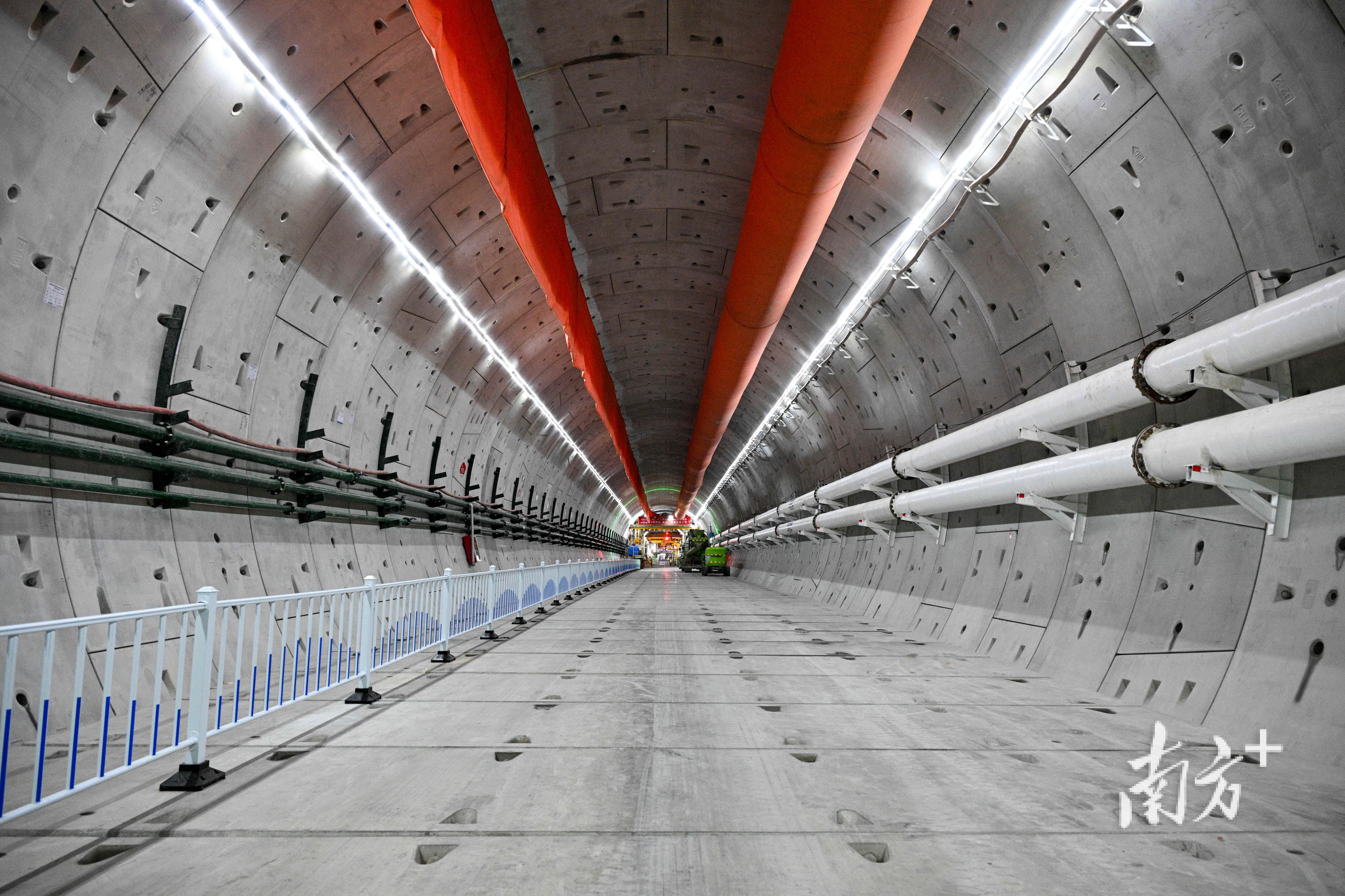 穗莞深城際前皇段超大直徑盾構(gòu)施工