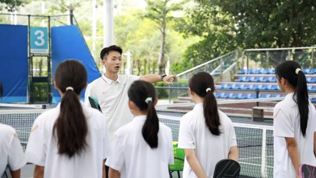 匹克球風起橫琴，“00后”教練乘勢入局