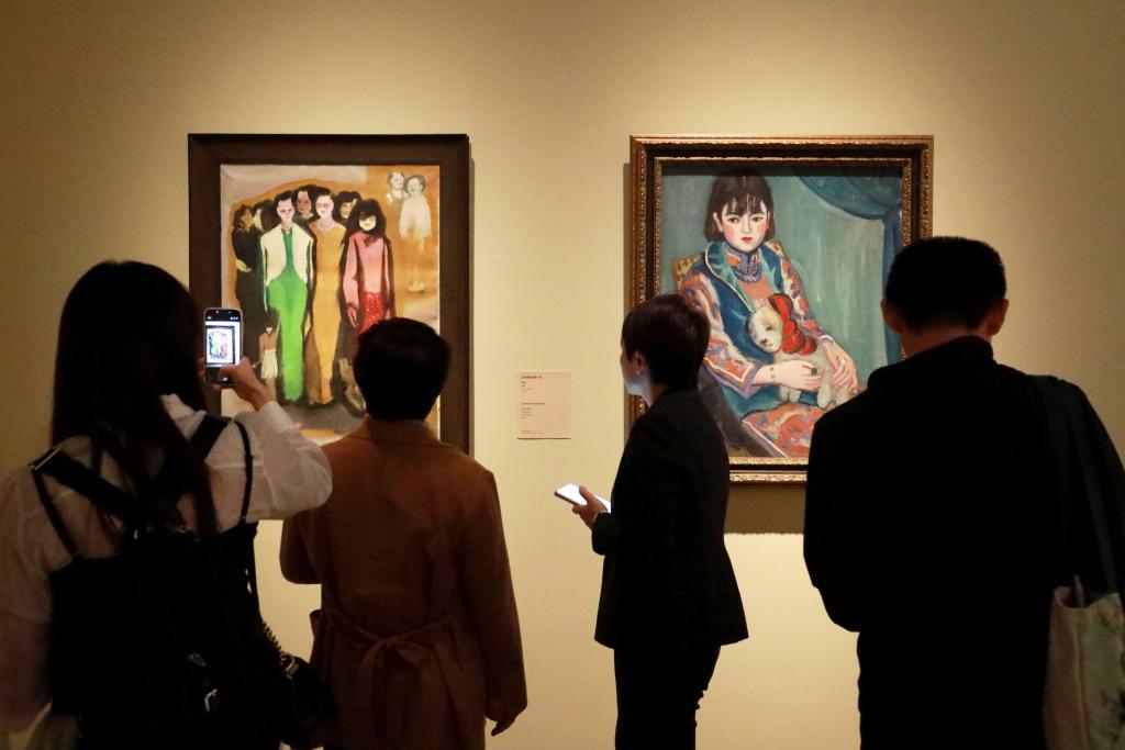 圖為粵港澳大灣區(qū)文化周“其命惟新——廣東美術(shù)百年大展”現(xiàn)場(chǎng)。新華社發(fā)