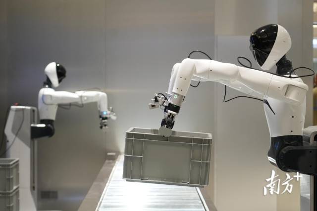 廣東省人工智能核心企業超過1600家，構建了以華為昇騰生態、騰訊混元大模型等為代表的全棧式產業鏈。