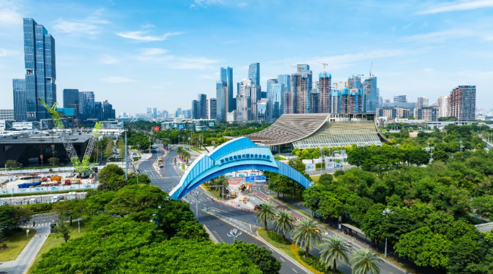 前海外資逆勢(shì)增長(zhǎng)25.4% 科技敘事與服貿(mào)開(kāi)放成新引擎