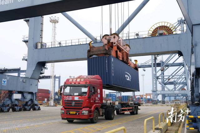 惠州推動惠州港擴能升級，打造大灣區出海新通道。