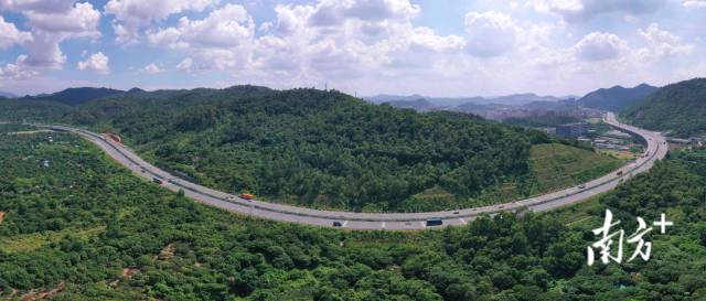 惠州持續打通深惠“斷頭路”，圖為深莞惠紅色干線。 
