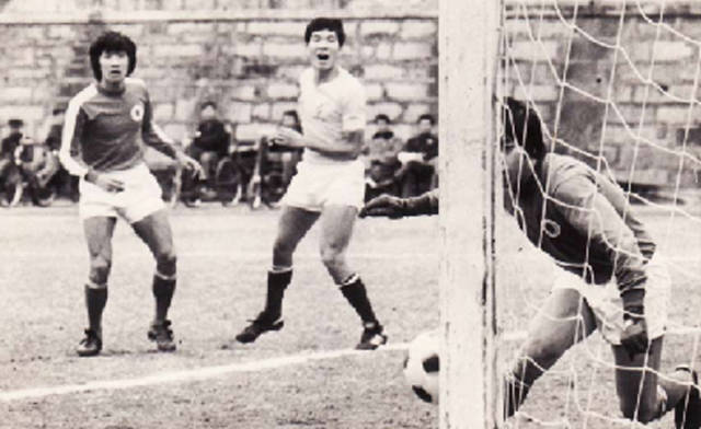 1979年1月21日，第一屆省港杯在越秀山體育場舉行。資料圖片