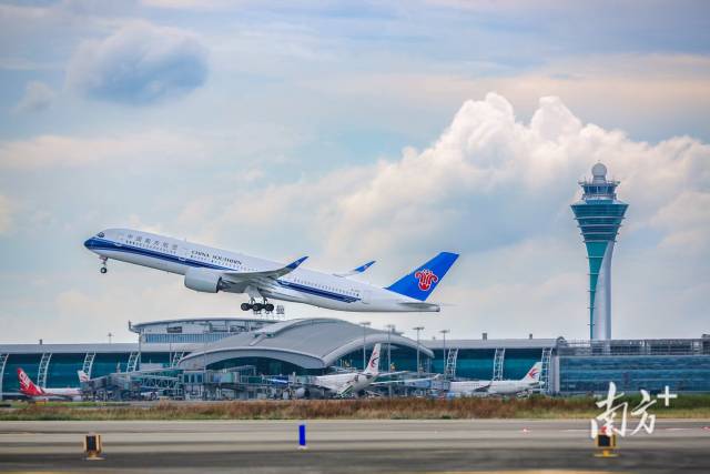 廣州白云國際機場不斷擴容升級。