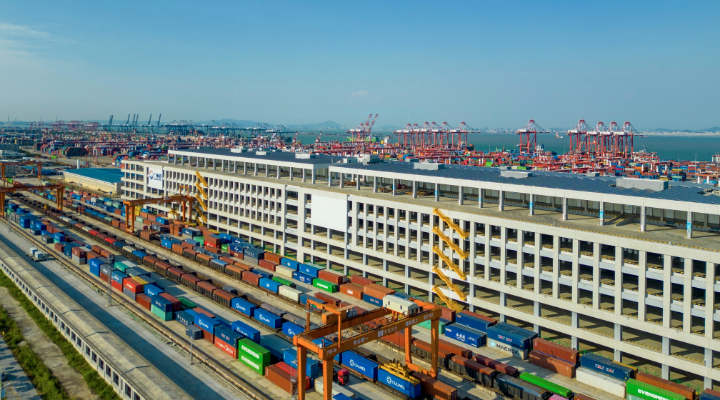 實現(xiàn)新突破！南沙集裝箱吞吐量創(chuàng)歷史新高