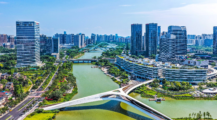 香港＆南沙簽署合作備忘錄！近千名粵港人士齊聚，共謀大灣區(qū)棋眼發(fā)展新商機(jī)