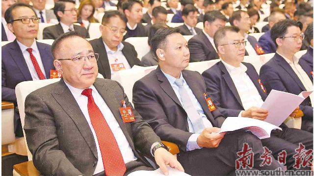 1月27日上午，廣東省政協(xié)十三屆四次會議舉行大會發(fā)言，18名省政協(xié)委員聚焦高質(zhì)量發(fā)展熱點話題建言獻(xiàn)策。