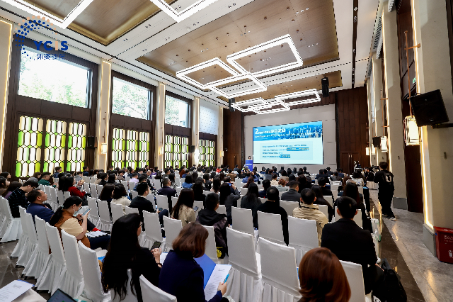 廣州打造“YCIS你呼我應”（You Call I Say）外資沙龍品牌。 南方+ 梁鉅聰 拍攝